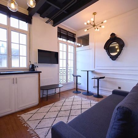 Un Studio Cosy Au Coeur De Paris 17 Batignolles , Monceau Exterior foto